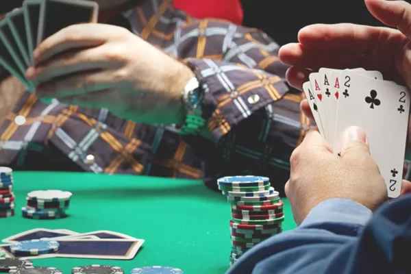 The Art of Reading Poker Faces – Mastering the Psychology of Bluffing